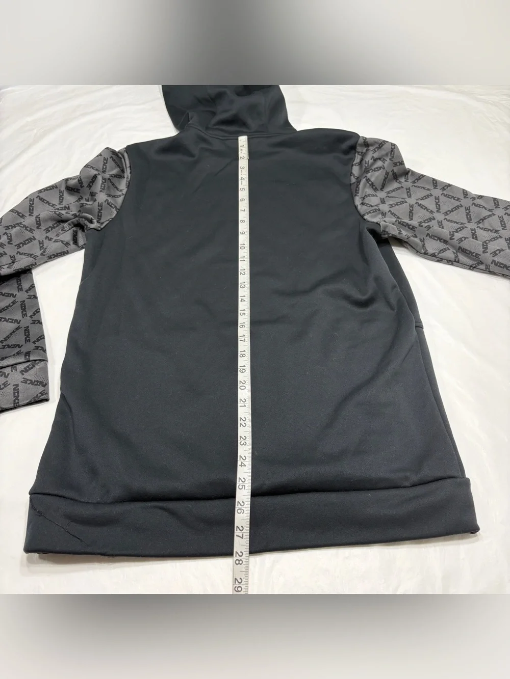 Nike Therma Fit Black Pullover Hoodie Sweatshirt Men’s Small